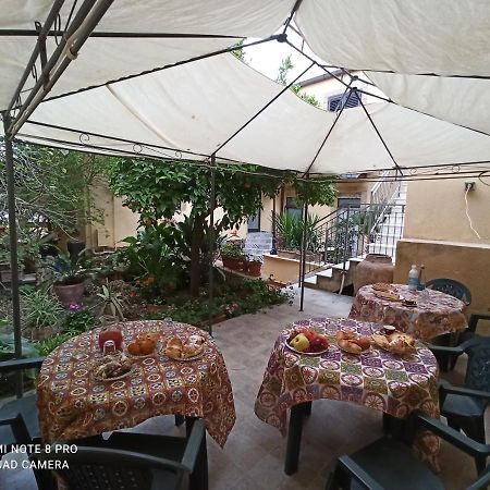 B&B Il Melograno Antico Con Terrazza E Giardino Agrigento Kültér fotó
