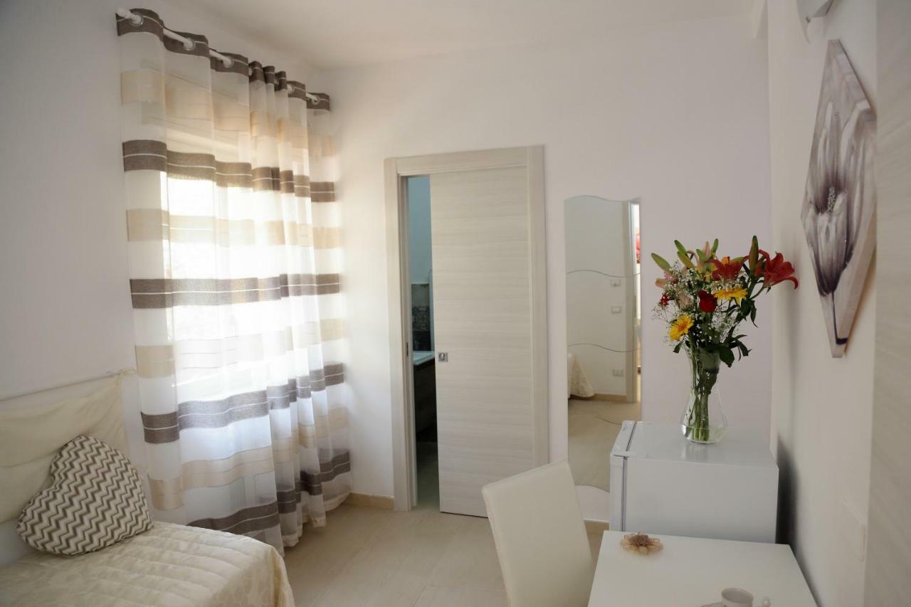 B&B Il Melograno Antico Con Terrazza E Giardino Agrigento Kültér fotó