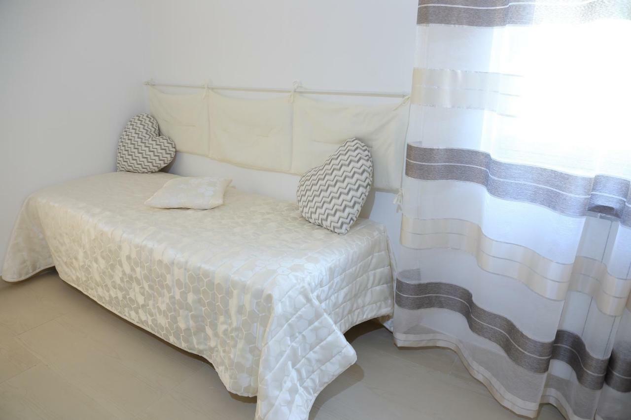 B&B Il Melograno Antico Con Terrazza E Giardino Agrigento Kültér fotó